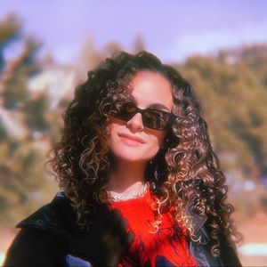 Meet your Posher, Saige